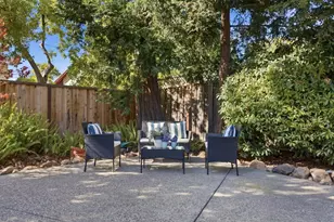 21905 Meadowview Ln, Cupertino, CA 95014 - Photo 32