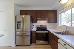 186 Truckee Ln, San Jose, CA 95136 - Photo 6
