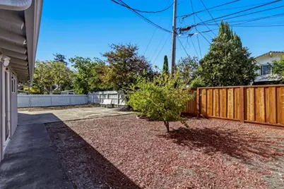 213 Velvetlake Dr, Sunnyvale, CA 94089 - Photo 26