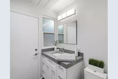 2418 Fairglen Dr, San Jose, CA 95125 - Photo 32