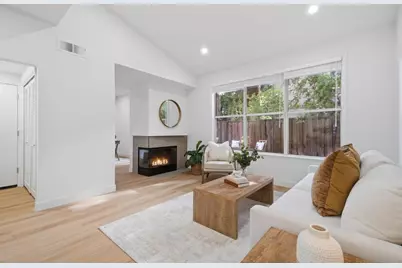 2019 Saint Julien Ct, Mountain View, CA 94043 - Photo 8