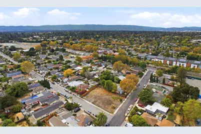 1269 Wesminister Ave, East Palo Alto, CA 94303 - Photo 12