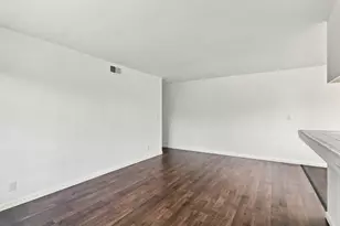 5488 Judith St 4, San Jose, CA 95123 - Photo 6
