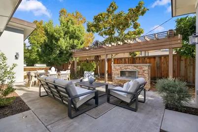 3837 Carlson Ct, Palo Alto, CA 94306 - Photo 2