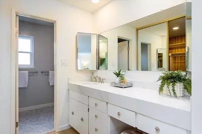 27 Condon Ct, San Mateo, CA 94403 - Photo 18