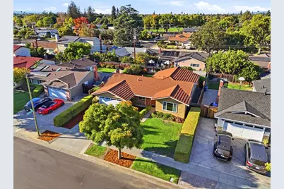1211 Greenmoor Dr, San Jose, CA 95118 - Photo 4