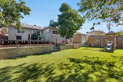 25801 Bryn Mawr Ave, Hayward, CA 94542 - Photo 34