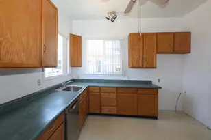1164 Ocean Ave, Oakland, CA 94608 - Photo 42
