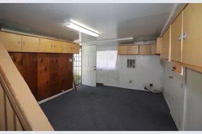 1164 Ocean Ave, Oakland, CA 94608 - Photo 10