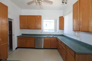 1164 Ocean Ave, Oakland, CA 94608 - Photo 40