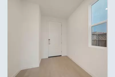 228 W Nasergholi Ave, Mountain House, CA 95391 - Photo 2