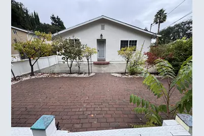 136 Donohoe St, East Palo Alto, CA 94303 - Photo 4