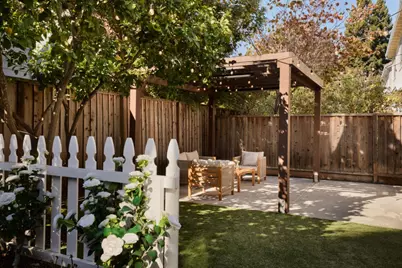 104 Horgan Ave, Redwood City, CA 94061 - Photo 20