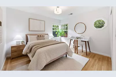1005 Hall St, San Carlos, CA 94070 - Photo 14