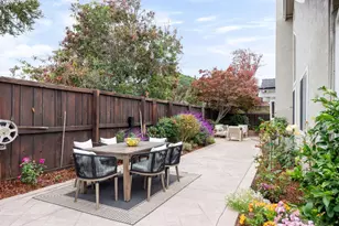 552 Skiff Cir, Redwood City, CA 94065 - Photo 54