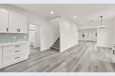 805 5th St, Hollister, CA 95023 - Photo 20