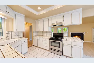 2525 Hampton Way, Turlock, CA 95382 - Photo 22