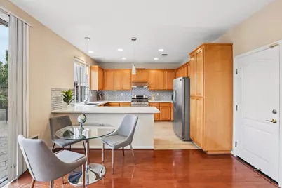 1645 Camarena Pl, San Jose, CA 95121 - Photo 12