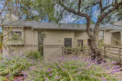 70 Forest Ridge Rd 1, Monterey, CA 93940 - Photo 2
