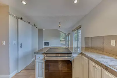 70 Forest Ridge Rd 1, Monterey, CA 93940 - Photo 18