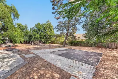 10590 San Leandro Ave, Cupertino, CA 95014 - Photo 24
