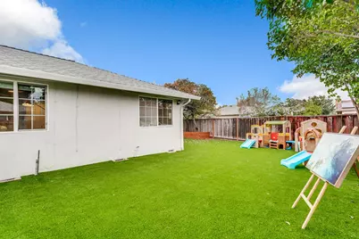 263 E Hemlock Ave, Sunnyvale, CA 94085 - Photo 30