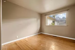 575 5th St, Montara, CA 94037 - Photo 16