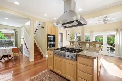 201 S 13th St, San Jose, CA 95112 - Photo 26