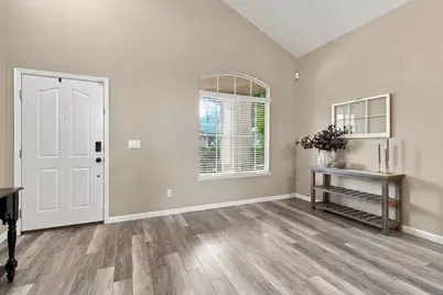 2170 Cypress St, Hollister, CA 95023 - Photo 14