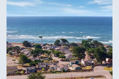 785 Stetson St, Moss Beach, CA 94038 - Photo 1