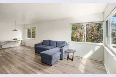 950 Lighthouse Ave, Pacific Grove, CA 93950 - Photo 16