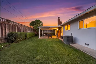 1588 Chambers Dr, San Jose, CA 95118 - Photo 38