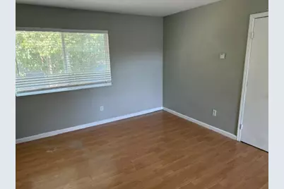 611 E 7th St, Gilroy, CA 95020 - Photo 22