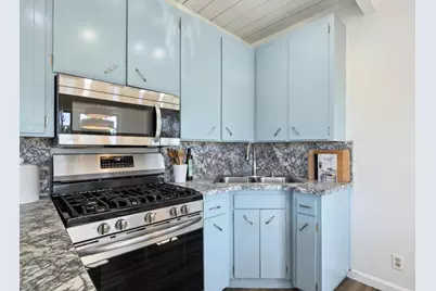 400 Pine St, Capitola, CA 95010 - Photo 10