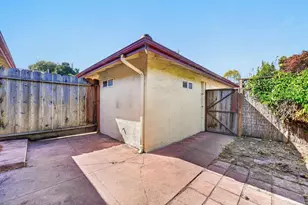637-639 Riverside Ave, Santa Cruz, CA 95060 - Photo 14