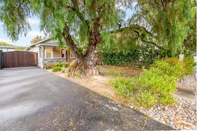 530 Roosevelt Ave, Redwood City, CA 94061 - Photo 10