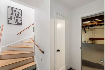 21 Vienna St, San Francisco, CA 94112 - Photo 16