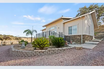 2670 Day Rd, Gilroy, CA 95020 - Photo 36