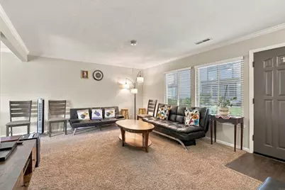 27447 Ponderosa Ct, Hayward, CA 94545 - Photo 4