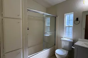 4915 Shattuck Ave., Oakland, CA 94609 - Photo 10