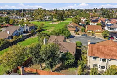 844 Alisal Ct, Milpitas, CA 95035 - Photo 58