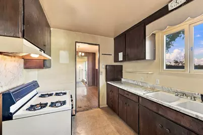 1031 Hollyburne Ave, Menlo Park, CA 94025 - Photo 14