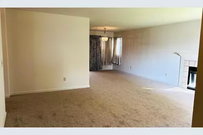 1110 Christopher Ct, Hollister, CA 95023 - Photo 2
