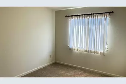 1110 Christopher Ct, Hollister, CA 95023 - Photo 14