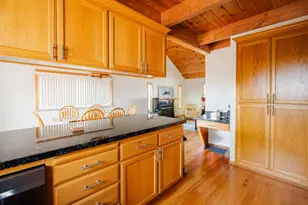 38 Susan St, Royal Oaks, CA 95076 - Photo 10