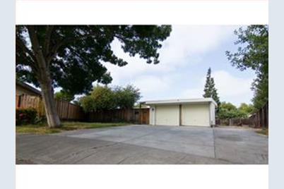 2447 Whitney Ct, Mountain View, CA 94043 - Photo 1