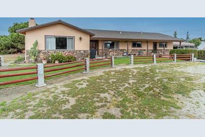 60 Union Rd, Hollister, CA 95023 - MLS ML81879835 - Coldwell Banker