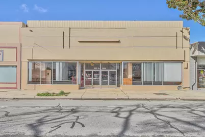 910 S Main St, Salinas, CA 93901 - Photo 1