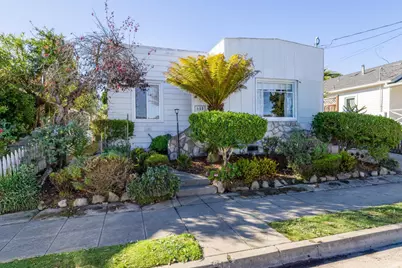 645 Spruce Ave, Pacific Grove, CA 93950 - Photo 1