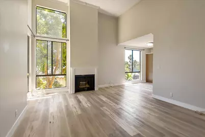 7001 S La Cienega Blvd 319, Los Angeles, CA 90045 - Photo 1